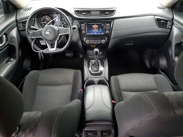 KNMAT2MVXJP541062 2018 NISSAN ROGUE - Image 8