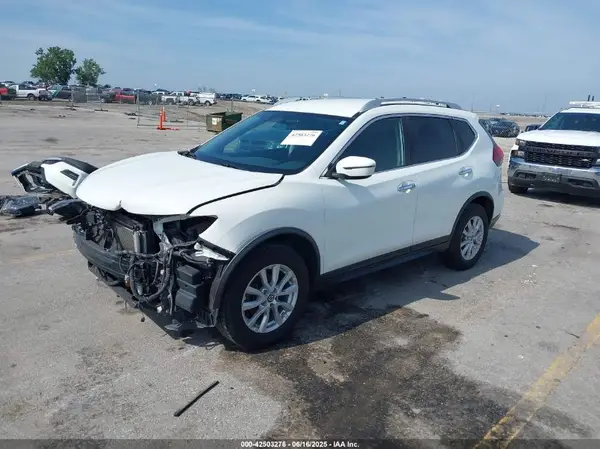 KNMAT2MVXJP542423 2018 NISSAN ROGUE - Image 2