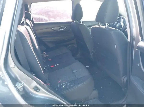 KNMAT2MVXJP542437 2018 NISSAN ROGUE - Image 8