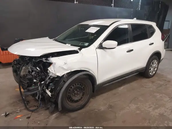 KNMAT2MVXJP543085 2018 NISSAN ROGUE - Image 2