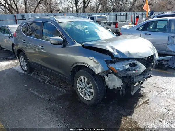 KNMAT2MVXJP543099 2018 NISSAN ROGUE