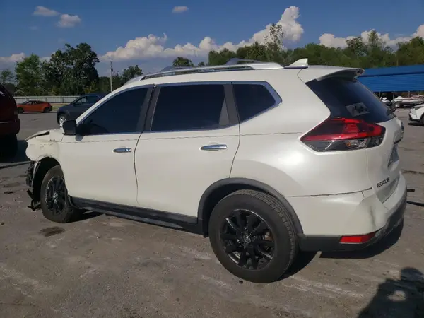 KNMAT2MVXJP547413 2018 NISSAN ROGUE - Image 2