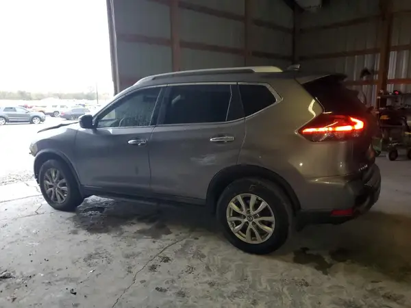 KNMAT2MVXJP553504 2018 NISSAN ROGUE - Image 2