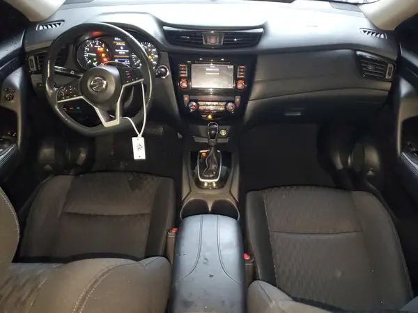 KNMAT2MVXJP553504 2018 NISSAN ROGUE - Image 8