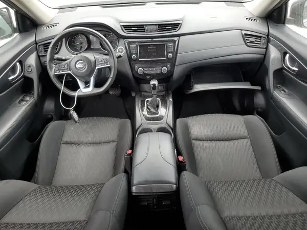 KNMAT2MVXJP557357 2018 NISSAN ROGUE - Image 8