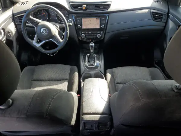 KNMAT2MVXJP557892 2018 NISSAN ROGUE - Image 8