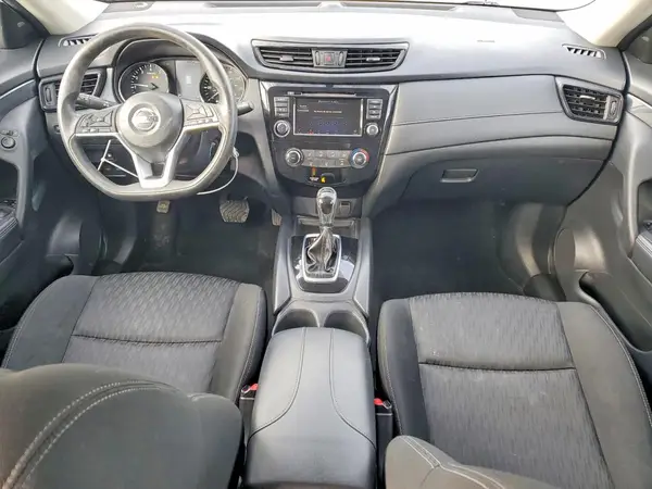 KNMAT2MVXJP563594 2018 NISSAN ROGUE - Image 8