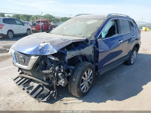 KNMAT2MVXJP564339 2018 NISSAN ROGUE - Image 2