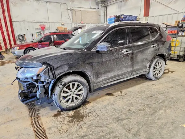 KNMAT2MVXJP565054 2018 NISSAN ROGUE - Image 1
