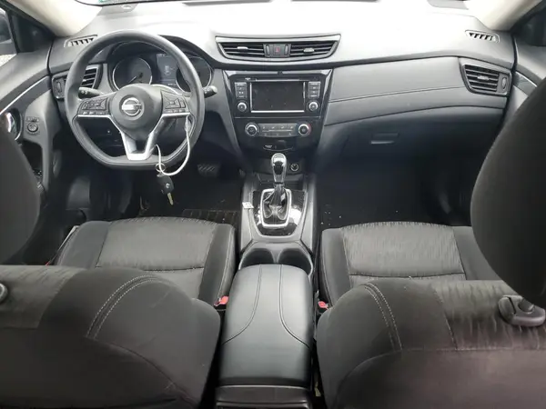 KNMAT2MVXJP567015 2018 NISSAN ROGUE - Image 8