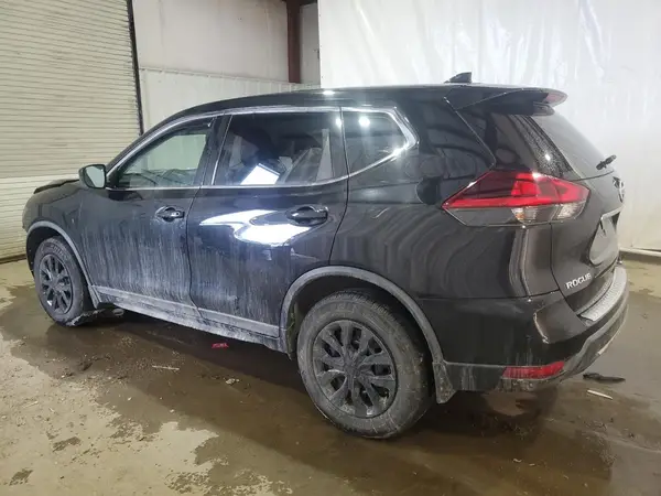 KNMAT2MVXJP572621 2018 NISSAN ROGUE - Image 2