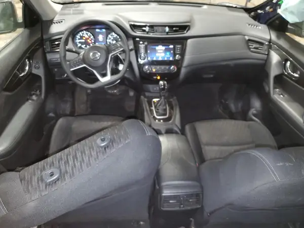 KNMAT2MVXJP574384 2018 NISSAN ROGUE - Image 8