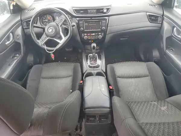 KNMAT2MVXJP576071 2018 NISSAN ROGUE - Image 8