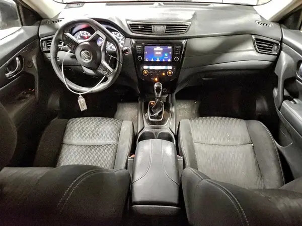 KNMAT2MVXJP576393 2018 NISSAN ROGUE - Image 8
