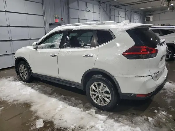 KNMAT2MVXJP580461 2018 NISSAN ROGUE - Image 2