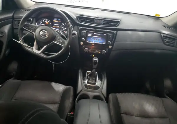 KNMAT2MVXJP580461 2018 NISSAN ROGUE - Image 8