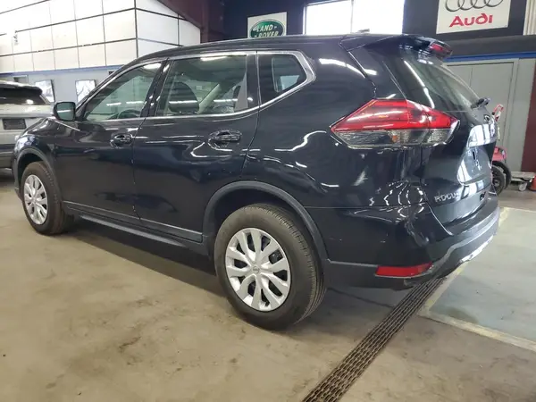 KNMAT2MVXJP582078 2018 NISSAN ROGUE - Image 2