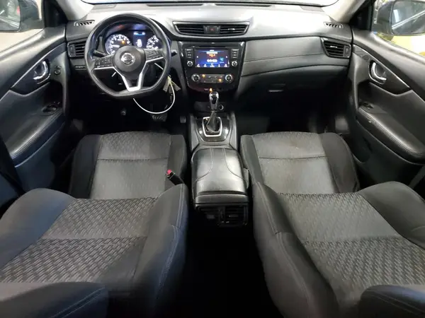 KNMAT2MVXJP582078 2018 NISSAN ROGUE - Image 8