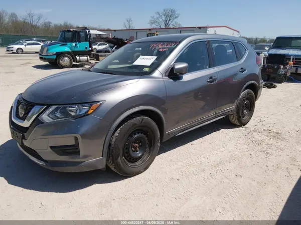 KNMAT2MVXJP583571 2018 NISSAN ROGUE - Image 2