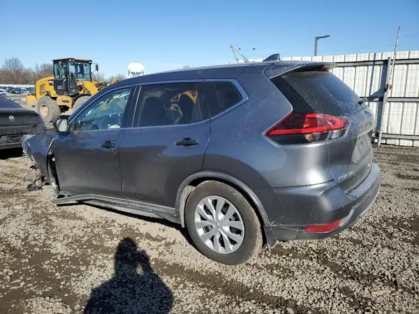 KNMAT2MVXJP584882 2018 NISSAN ROGUE - Image 2