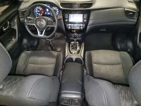 KNMAT2MVXJP585675 2018 NISSAN ROGUE - Image 8