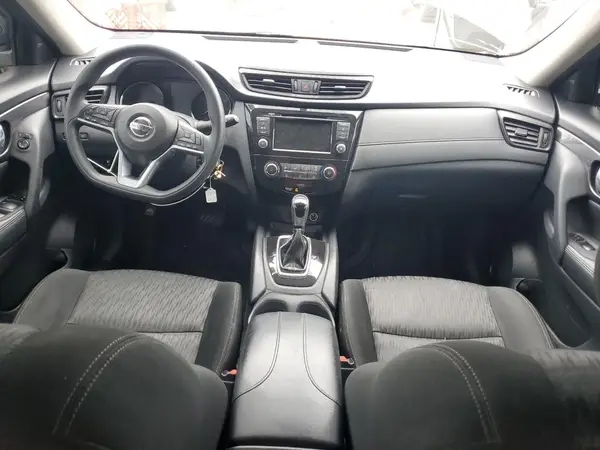 KNMAT2MVXJP589564 2018 NISSAN ROGUE - Image 8
