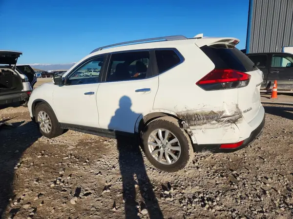 KNMAT2MVXJP591489 2018 NISSAN ROGUE - Image 2