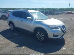 KNMAT2MVXJP599222 2018 NISSAN ROGUE