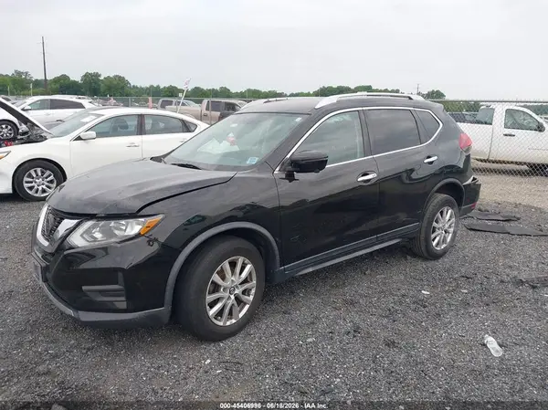 KNMAT2MVXJP599267 2018 NISSAN ROGUE - Image 2