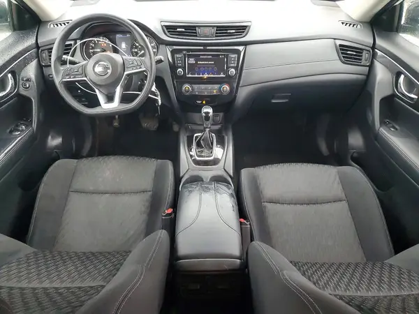 KNMAT2MVXJP602202 2018 NISSAN ROGUE - Image 8