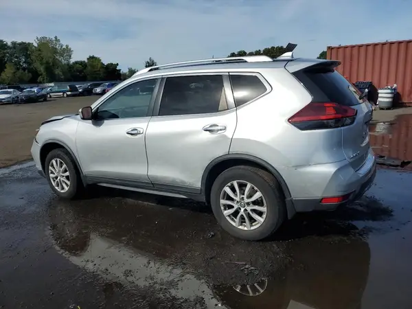 KNMAT2MVXJP604953 2018 NISSAN ROGUE - Image 2