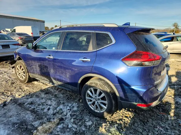 KNMAT2MVXJP606816 2018 NISSAN ROGUE - Image 2
