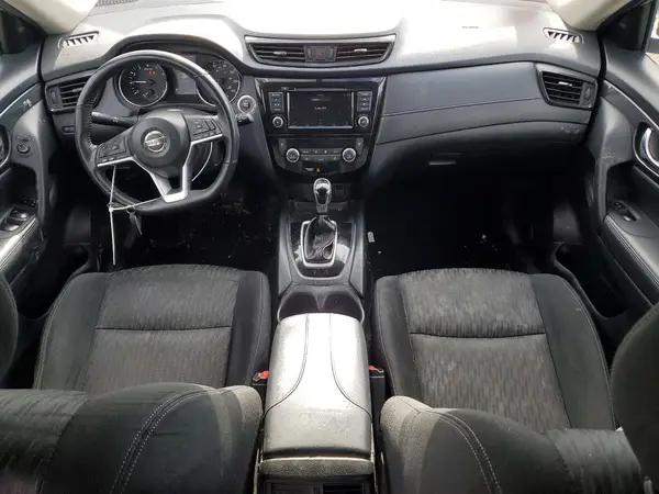 KNMAT2MVXJP609389 2018 NISSAN ROGUE - Image 8