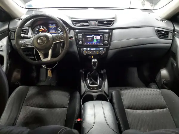 KNMAT2MVXJP609828 2018 NISSAN ROGUE - Image 8