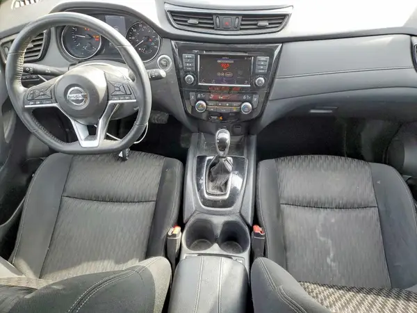 KNMAT2MVXJP610915 2018 NISSAN ROGUE - Image 8