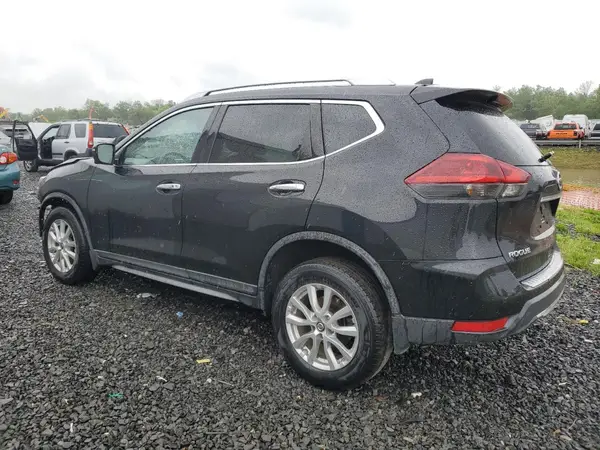 KNMAT2MVXJP612390 2018 NISSAN ROGUE - Image 2