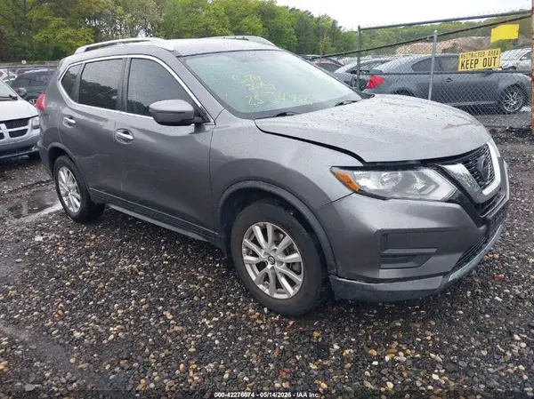 KNMAT2MVXJP618464 2018 NISSAN ROGUE - Image 1