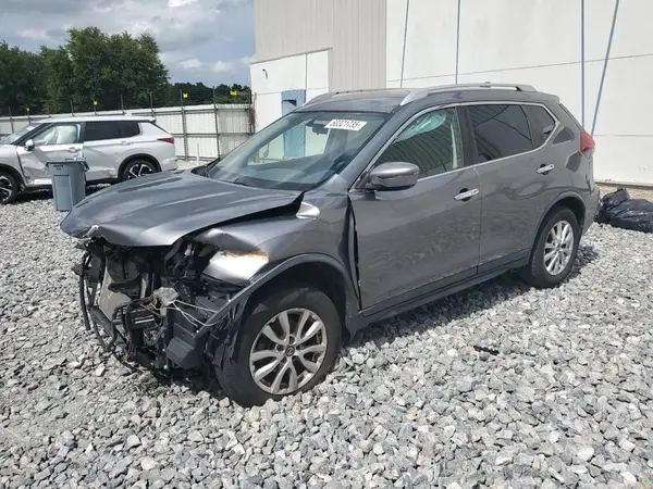 KNMAT2MVXJP618478 2018 NISSAN ROGUE - Image 1