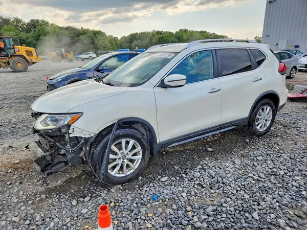 KNMAT2MVXJP618559 2018 NISSAN ROGUE - Image 1
