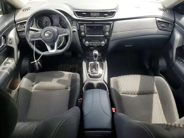 KNMAT2MVXJP621302 2018 NISSAN ROGUE - Image 8