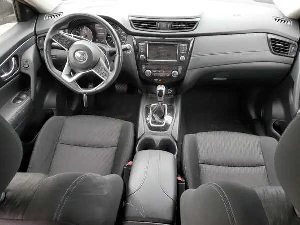 KNMAT2MVXJP621316 2018 NISSAN ROGUE - Image 8