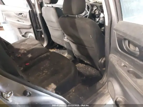 KNMAT2MVXKP500593 2019 NISSAN ROGUE - Image 8