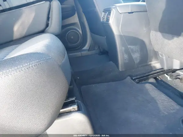 KNMAT2MVXKP510461 2019 NISSAN ROGUE - Image 8