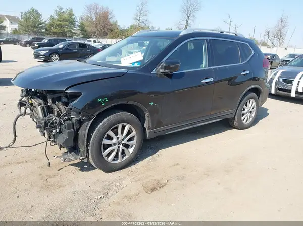 KNMAT2MVXKP520939 2019 NISSAN ROGUE - Image 2