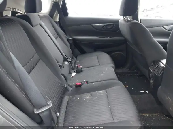 KNMAT2MVXKP525770 2019 NISSAN ROGUE - Image 8