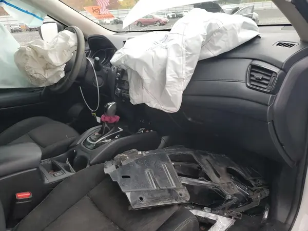 KNMAT2MVXKP536767 2019 NISSAN ROGUE - Image 8