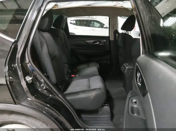 KNMAT2MVXLP509263 2020 NISSAN ROGUE - Image 8