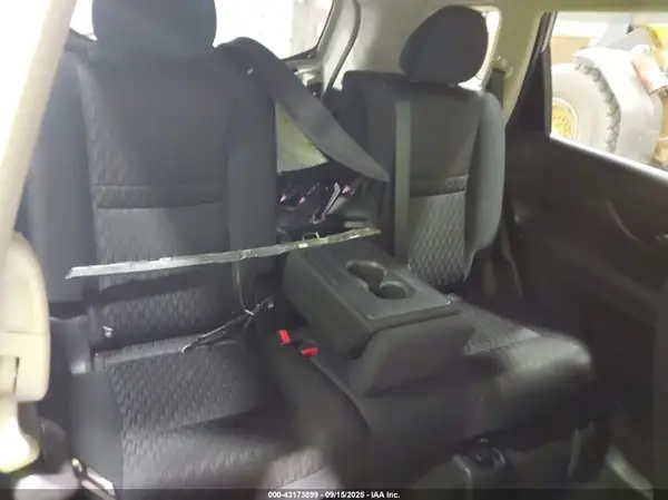 KNMAT2MVXLP527956 2020 NISSAN ROGUE - Image 8