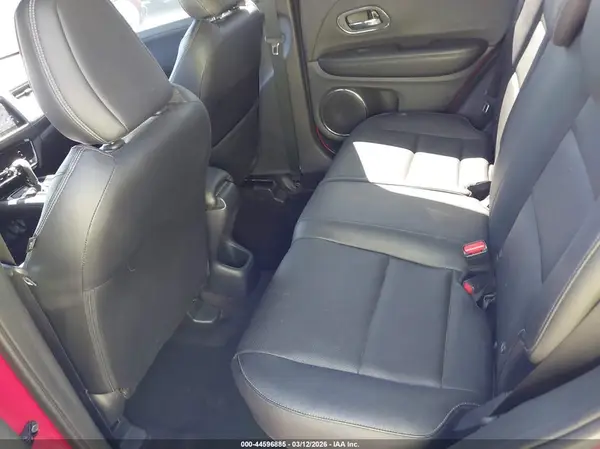 LOT-1-44596885 2022 HONDA HR-V - Image 8