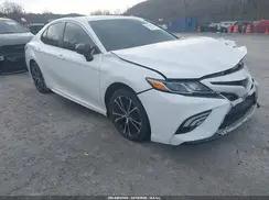 LOT-1-44632440 2020 TOYOTA CAMRY
